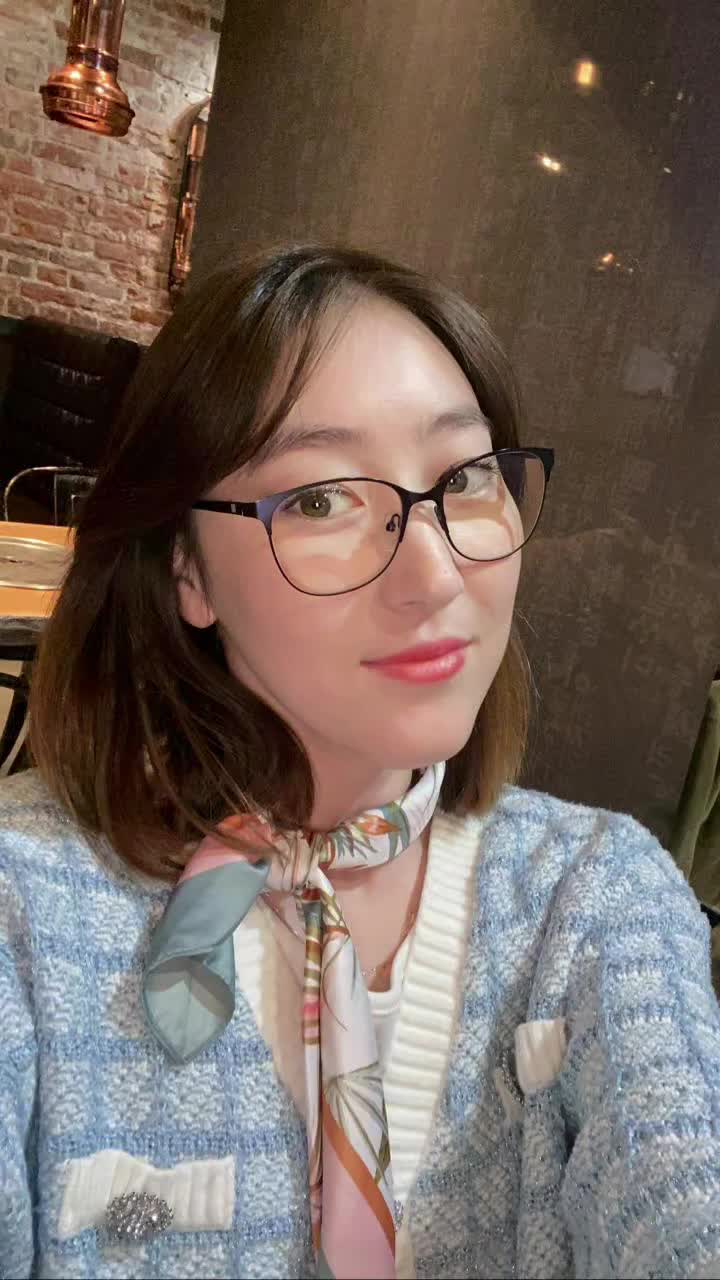 白虎美女被干的呻吟不断